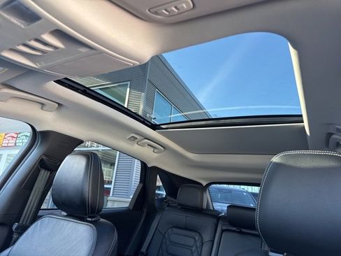 Used 2023 Ford Escape Platinum w/ Premium Technology Package image 31