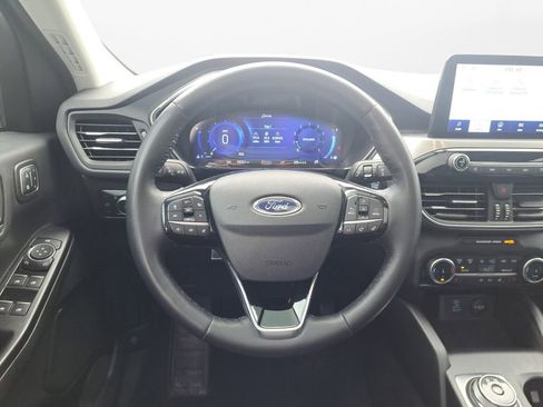 Used 2022 Ford Escape Titanium AWD/4WD image 12