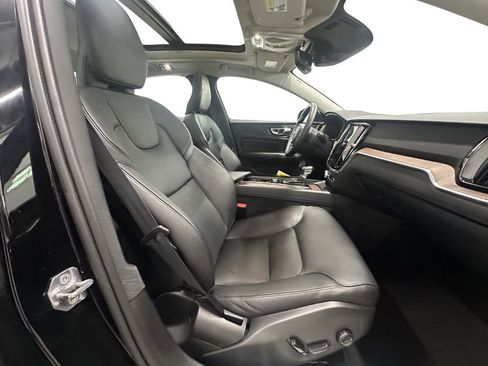 Used 2020 Volvo S60 T5 Momentum FWD image 15