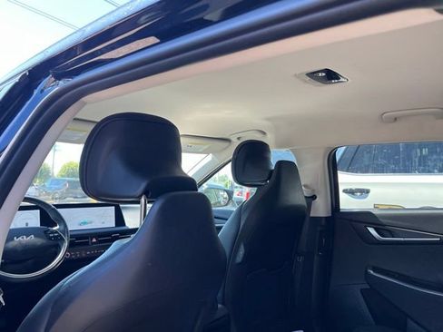 Certified 2024 Kia EV6 Light AWD/4WD image 9