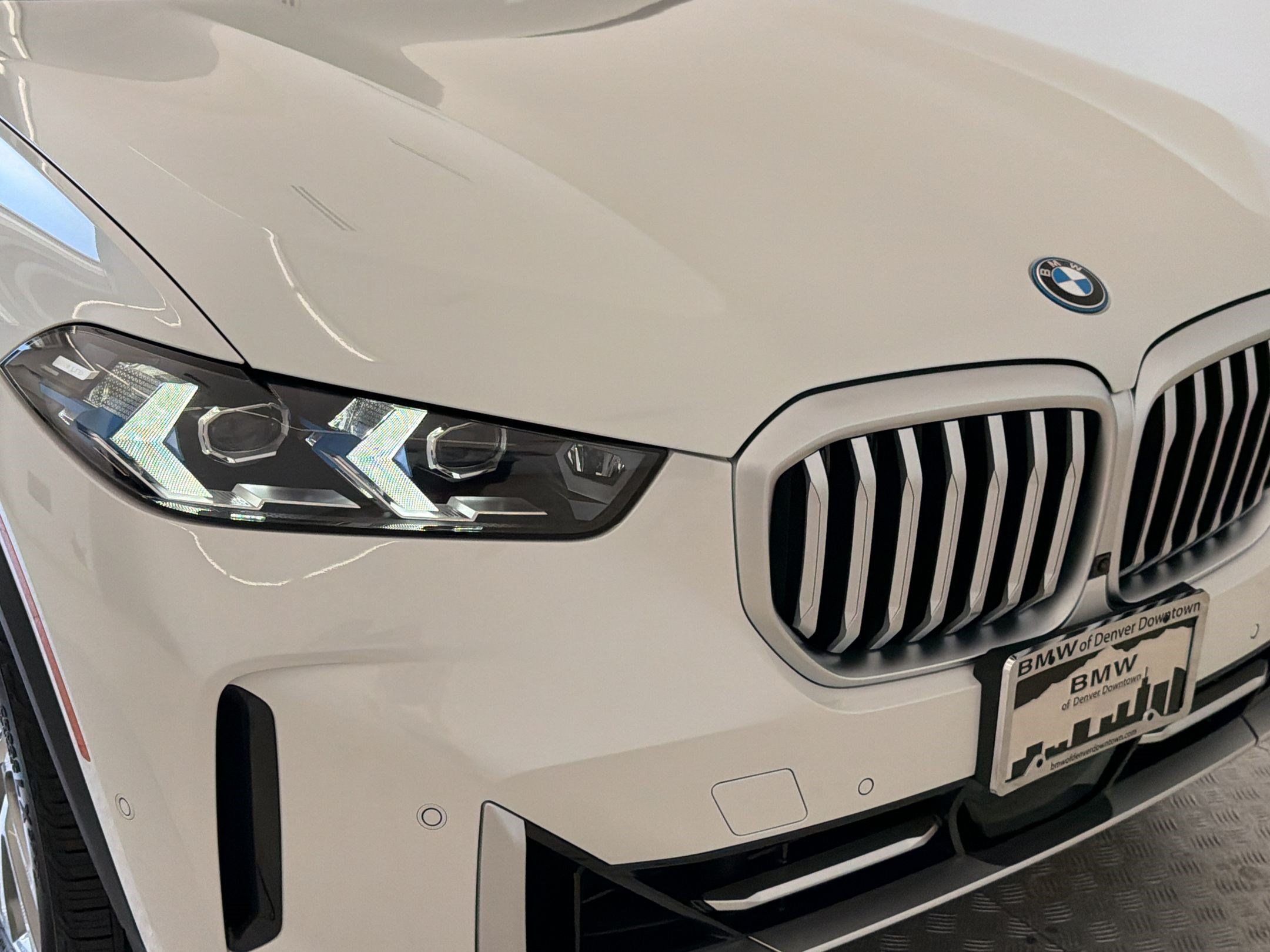 New 2026 BMW X5 xDrive50e AWD/4WD image 12