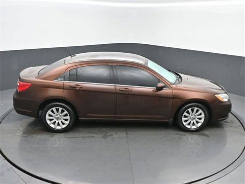 Used 2012 Chrysler 200 Touring image 42