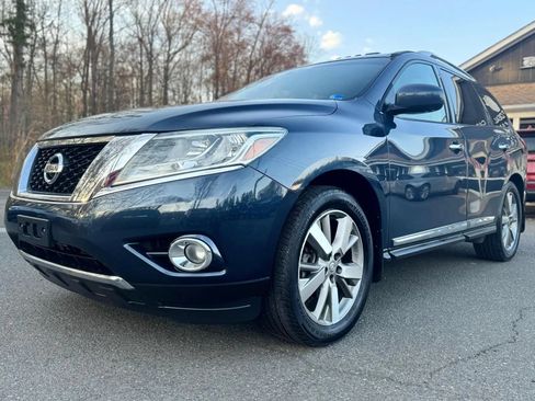 Used 2014 Nissan Pathfinder Platinum w/ Platinum Premium Package AWD/4WD image 3