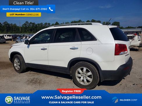 Used 2013 Kia Sorento LX w/ Convenience Pkg FWD image 3