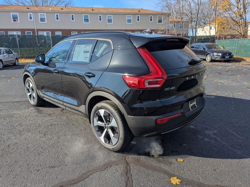 New 2026 Volvo XC40 B5 Plus w/ Protection Package Premier image 5