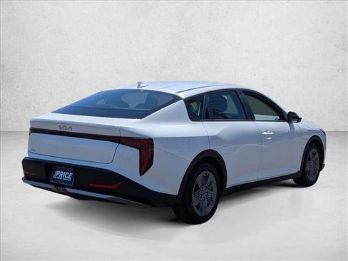 Used 2025 Kia K4 FWD image 5