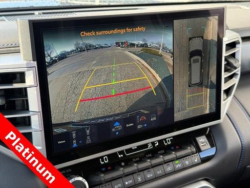 Used 2025 Toyota Sequoia Platinum AWD/4WD image 25