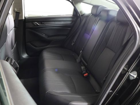 Used 2021 Honda Accord Sport Special Edition image 25