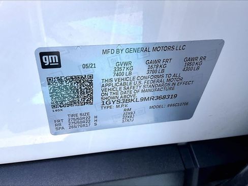 Used 2021 Cadillac Escalade Premium Luxury RWD image 33