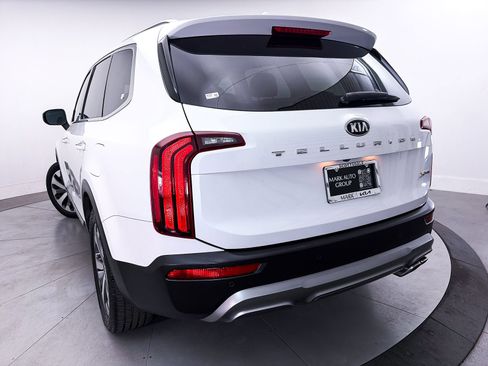 Used 2020 Kia Telluride S FWD image 8