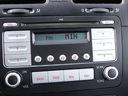 Used 2010 Volkswagen Jetta Limited Edition FWD image 83