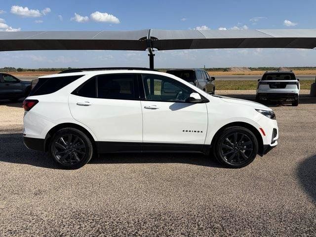 Used 2024 Chevrolet Equinox RS FWD image 4