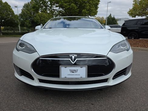 Used 2015 Tesla Model S 85D image 9