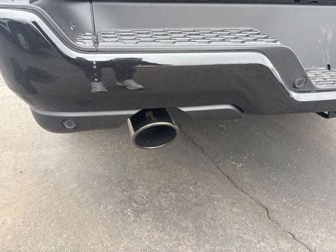 New 2026 RAM 1500 4x4 Crew Cab image 11