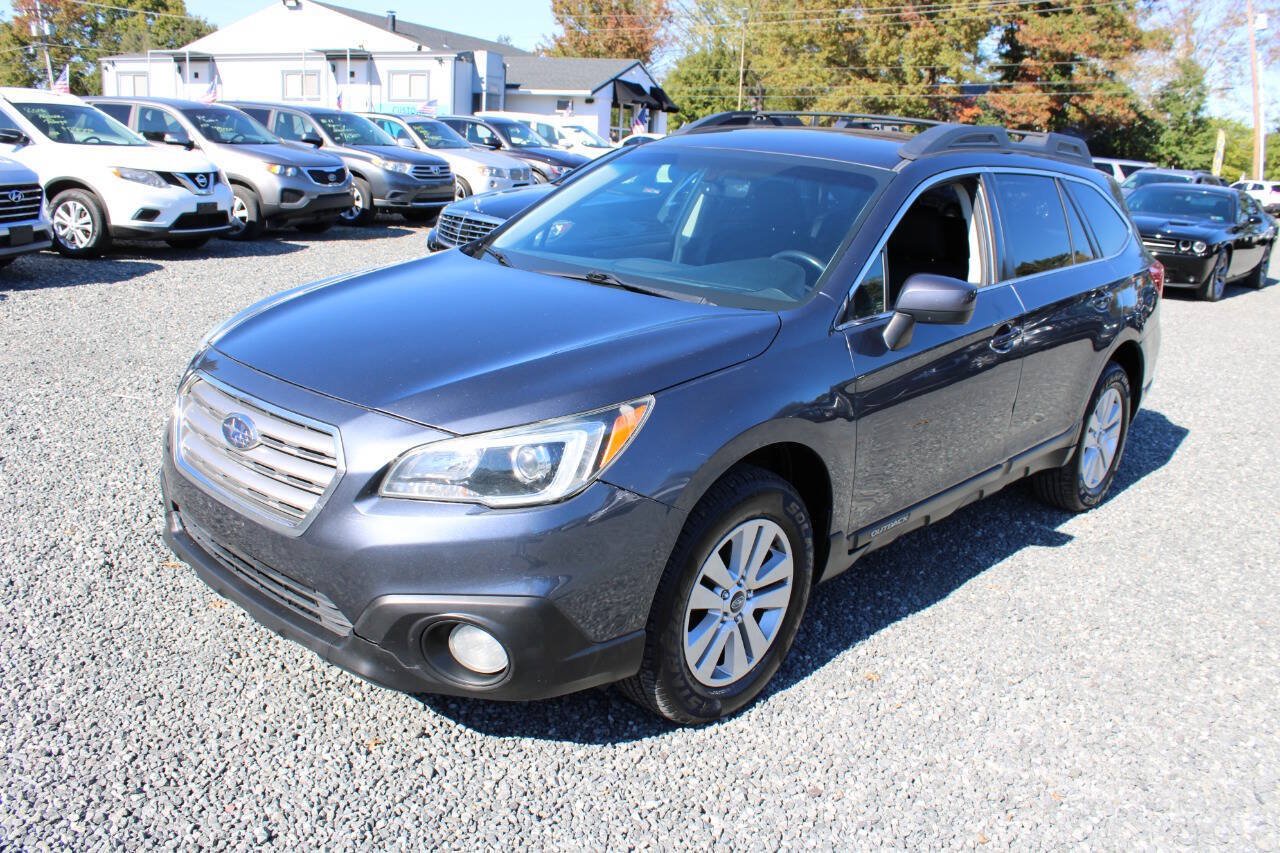 Used 2017 Subaru Outback 2.5i Premium AWD/4WD image 2