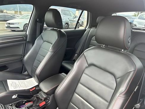 Used 2021 Volkswagen GTI SE FWD image 19