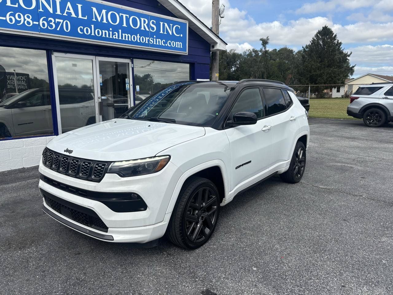 Used 2024 Jeep Compass Limited w/ High Altitude Package AWD/4WD image 2