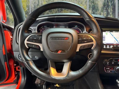 Used 2016 Dodge Charger R/T image 17
