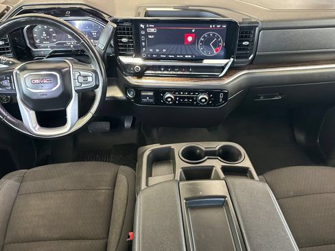Used 2024 GMC Sierra 2500 SLE w/ SLE Convenience Package AWD/4WD image 13