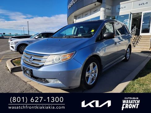 Used 2012 Honda Odyssey Touring image 1
