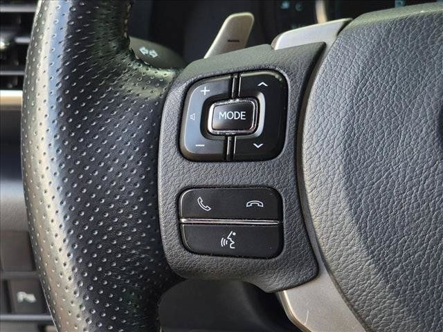 Used 2019 Lexus IS 300 F Sport w/ F Sport Package RWD image 10