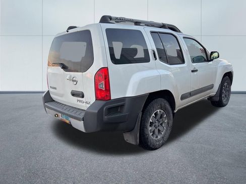 Used 2015 Nissan Xterra PRO-4X image 8