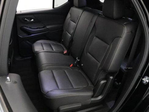 Used 2023 Chevrolet Traverse LT AWD/4WD image 12