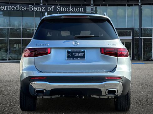 New 2026 Mercedes-Benz GLB 250 4MATIC image 5