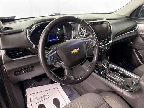 Used 2021 Chevrolet Traverse LT AWD/4WD image 9