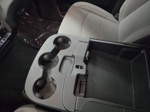 Used 2024 RAM 2500 Big Horn w/ Bed Utility Group image 30