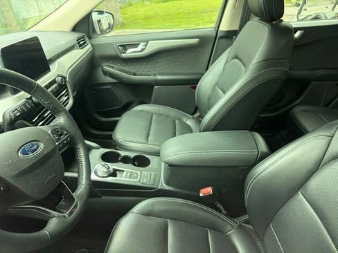 Used 2020 Ford Escape SEL FWD image 6
