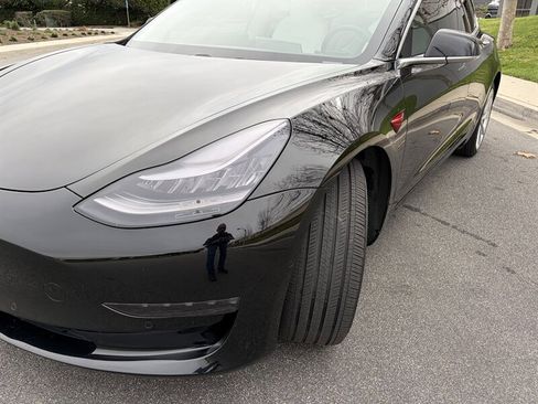 Used 2018 Tesla Model 3 Mid Range image 29