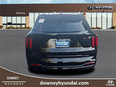 Used 2022 Kia Sorento SX image 4