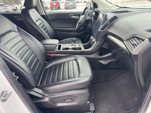 Used 2023 Ford Edge SEL image 8