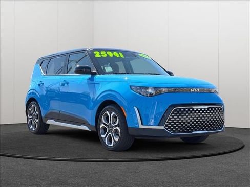 Used 2025 Kia Soul EX FWD image 5