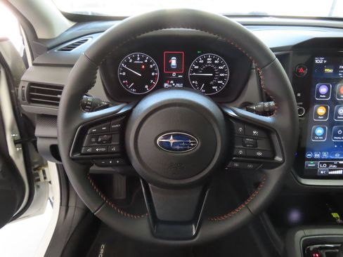 Certified 2025 Subaru Crosstrek 2.5i Limited w/ Crosstrek Mirror Package AWD/4WD image 15