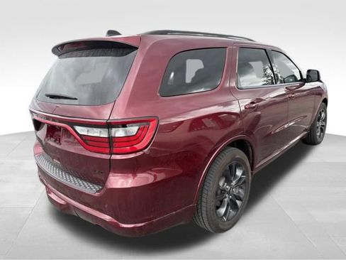 Used 2023 Dodge Durango GT RWD image 10