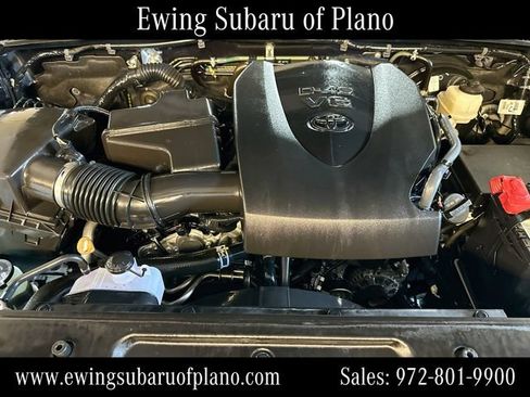 Used 2021 Toyota Tacoma SR5 RWD image 29