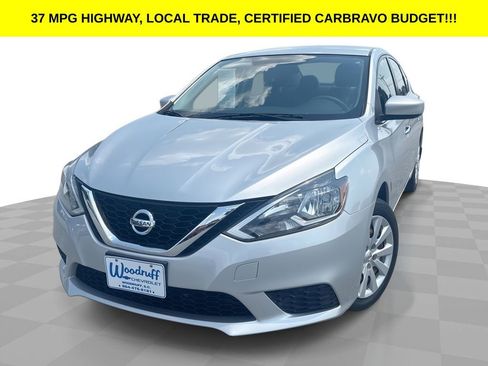 Used 2017 Nissan Sentra SV FWD image 1