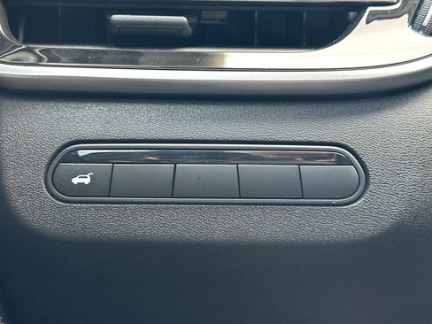 Certified 2025 INFINITI QX60 Pure image 45