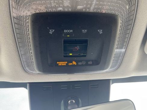 Used 2024 Toyota Prius LE image 18