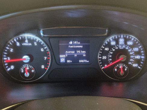 Used 2020 Kia Sorento LX FWD image 23