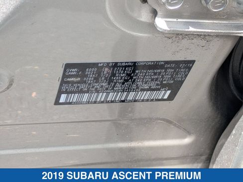 Used 2019 Subaru Ascent Premium AWD/4WD image 39