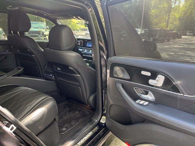 Used 2025 Mercedes-Benz Maybach GLS 600 4MATIC image 12