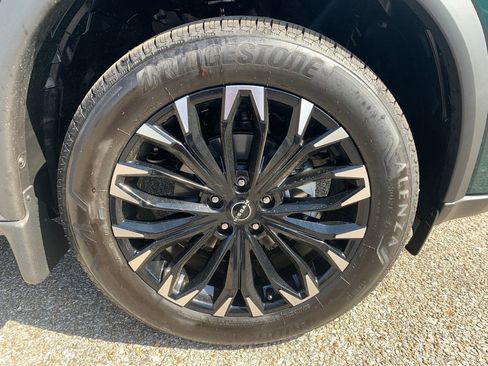 New 2026 Nissan Rogue SV image 8