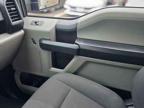 Used 2019 Ford F150 XL w/ Equipment Group 101A Mid RWD image 24