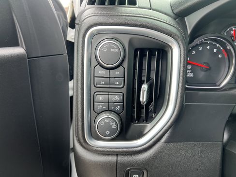 Used 2020 Chevrolet Silverado 1500 RST w/ All-Star Edition image 13