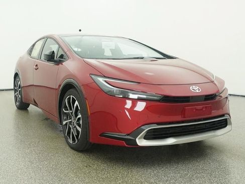 New 2026 Toyota Prius Plug-In Hybrid FWD image 30