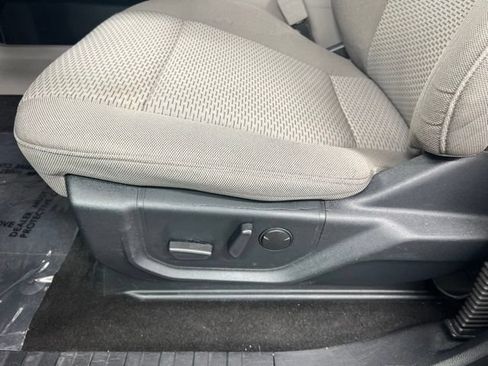 Used 2020 Ford F150 XLT w/ Equipment Group 302A Luxury AWD/4WD image 14