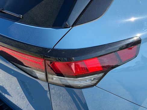 New 2026 Volkswagen Tiguan SE R-Line AWD/4WD image 8